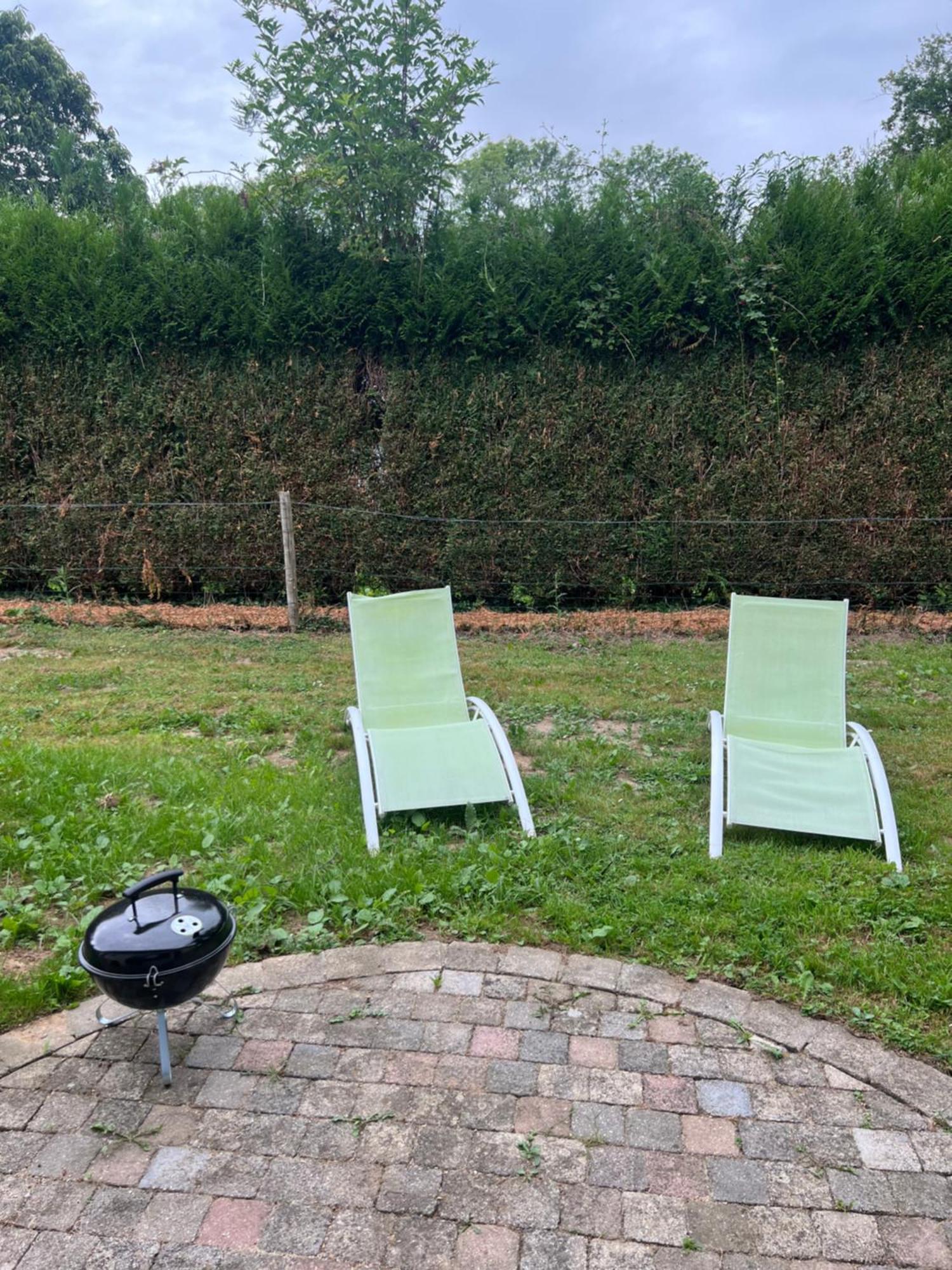 Un Peu De Campagne Hotel Saint-Gilles-de-la-Neuville Eksteriør billede